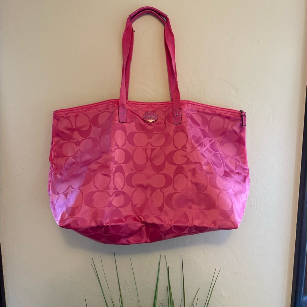 Hot Pink Weekender Coach Tote Bag💗
